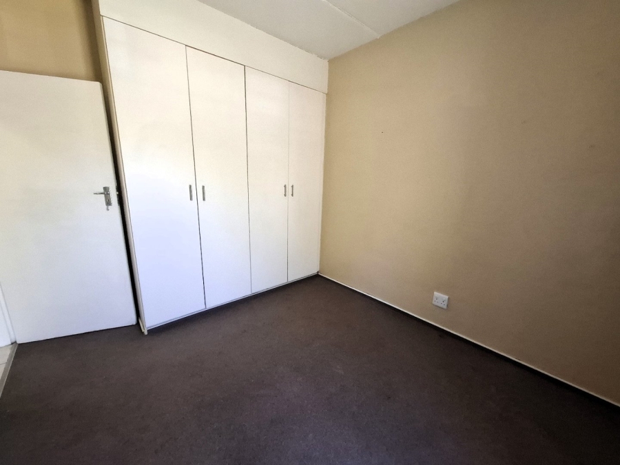 To Let 2 Bedroom Property for Rent in Equestria Gauteng