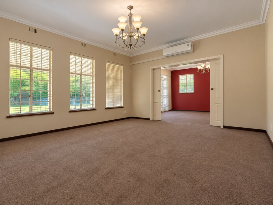 4 Bedroom Property for Sale in Three Rivers Proper Gauteng
