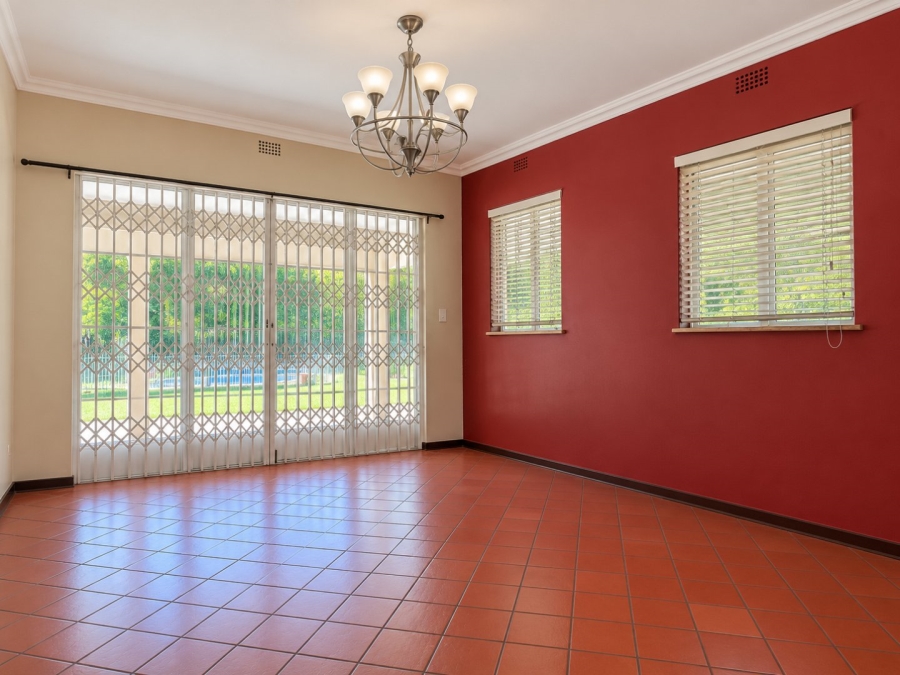 4 Bedroom Property for Sale in Three Rivers Proper Gauteng
