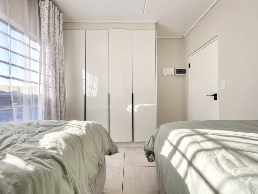 To Let 3 Bedroom Property for Rent in Waterfall Gauteng