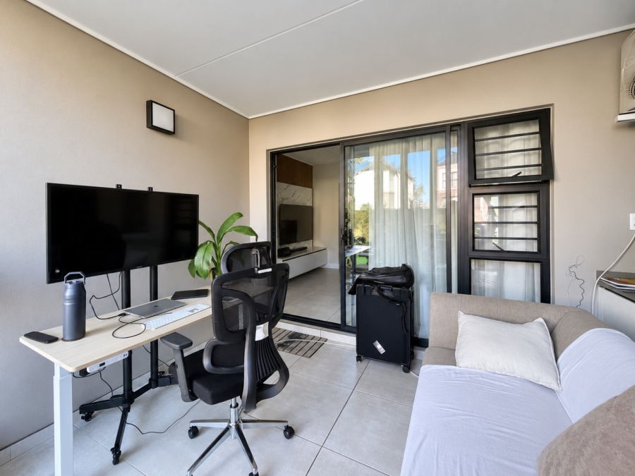To Let 3 Bedroom Property for Rent in Waterfall Gauteng