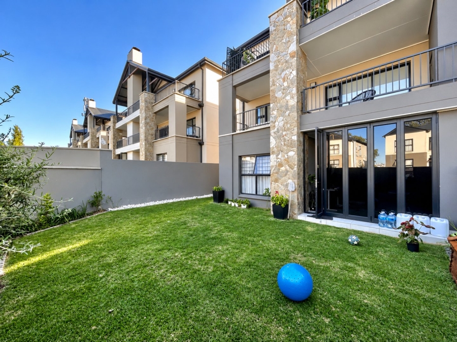 To Let 3 Bedroom Property for Rent in Waterfall Gauteng