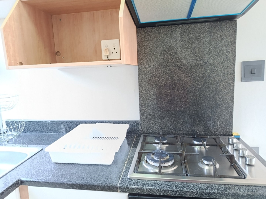 To Let 2 Bedroom Property for Rent in Heuweloord Gauteng