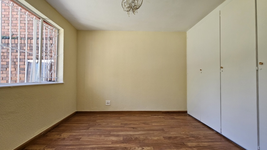 To Let 2 Bedroom Property for Rent in Northcliff Gauteng