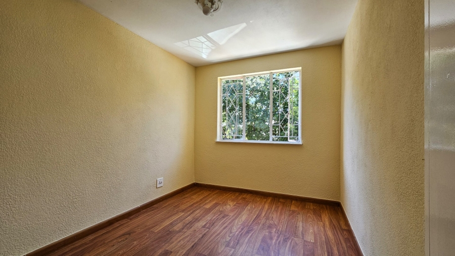 To Let 2 Bedroom Property for Rent in Northcliff Gauteng