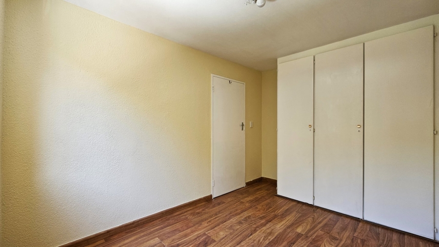 To Let 2 Bedroom Property for Rent in Northcliff Gauteng