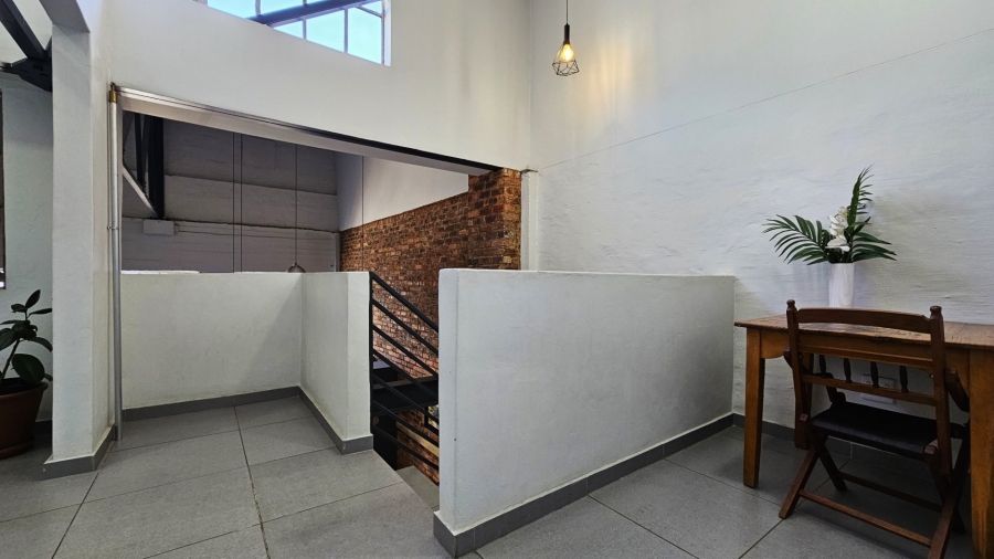 2 Bedroom Property for Sale in Braamfontein Werf Gauteng