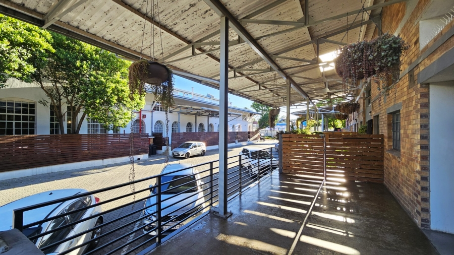 2 Bedroom Property for Sale in Braamfontein Werf Gauteng