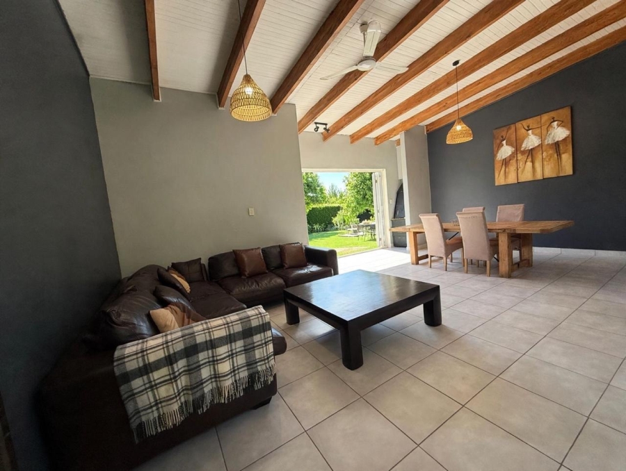 To Let 5 Bedroom Property for Rent in Moreleta Park Gauteng