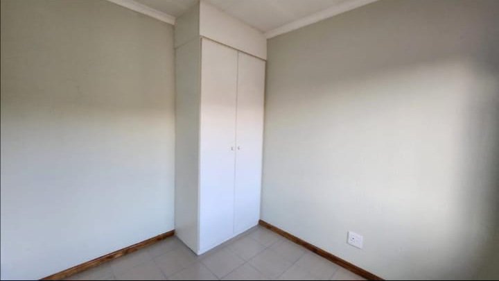 2 Bedroom Property for Sale in Halfway Gardens Gauteng