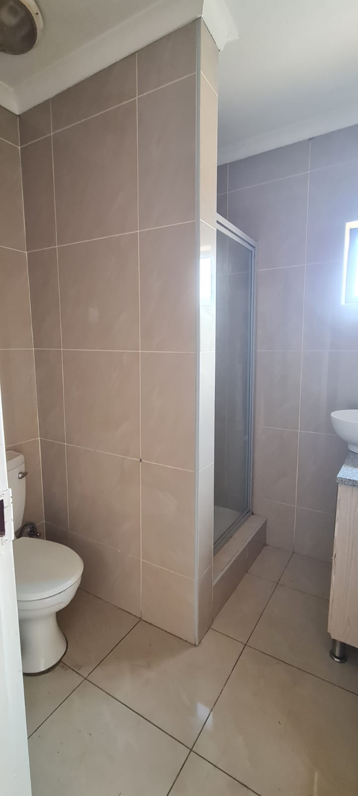 To Let 3 Bedroom Property for Rent in Lenasia Ext 1 Gauteng