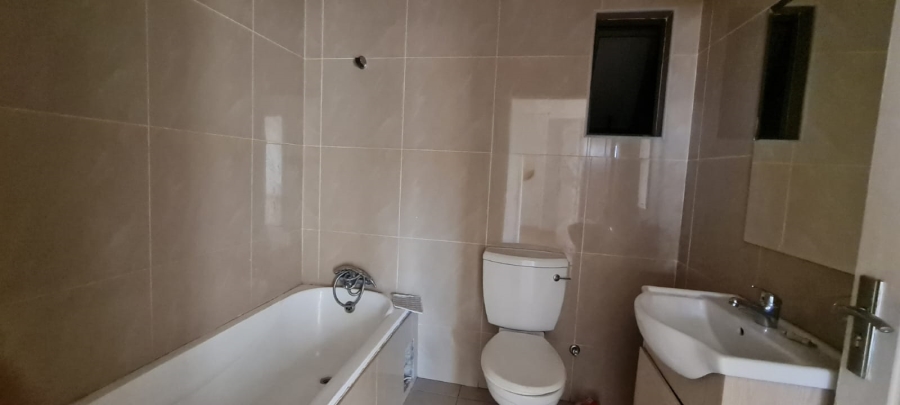 To Let 3 Bedroom Property for Rent in Lenasia Ext 1 Gauteng