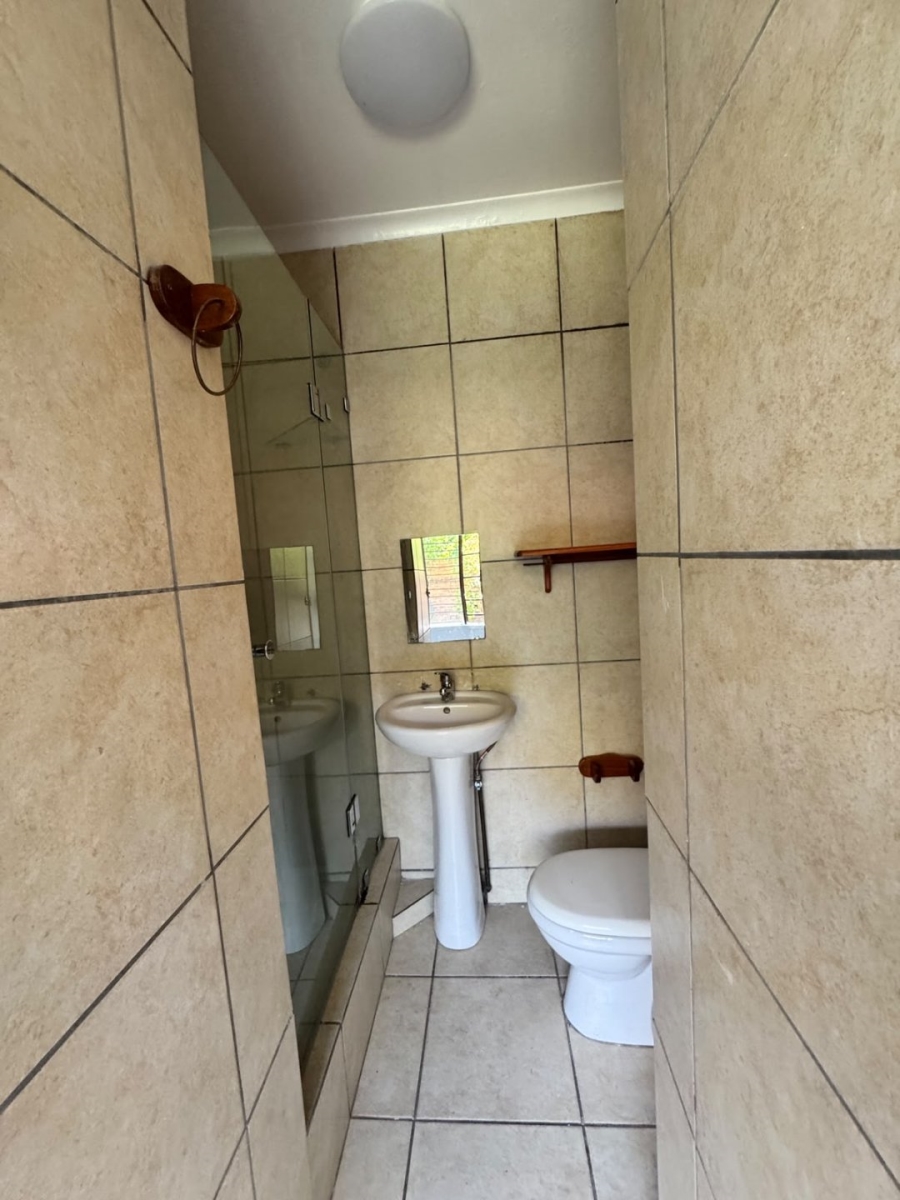 To Let 3 Bedroom Property for Rent in Halfway Gardens Gauteng