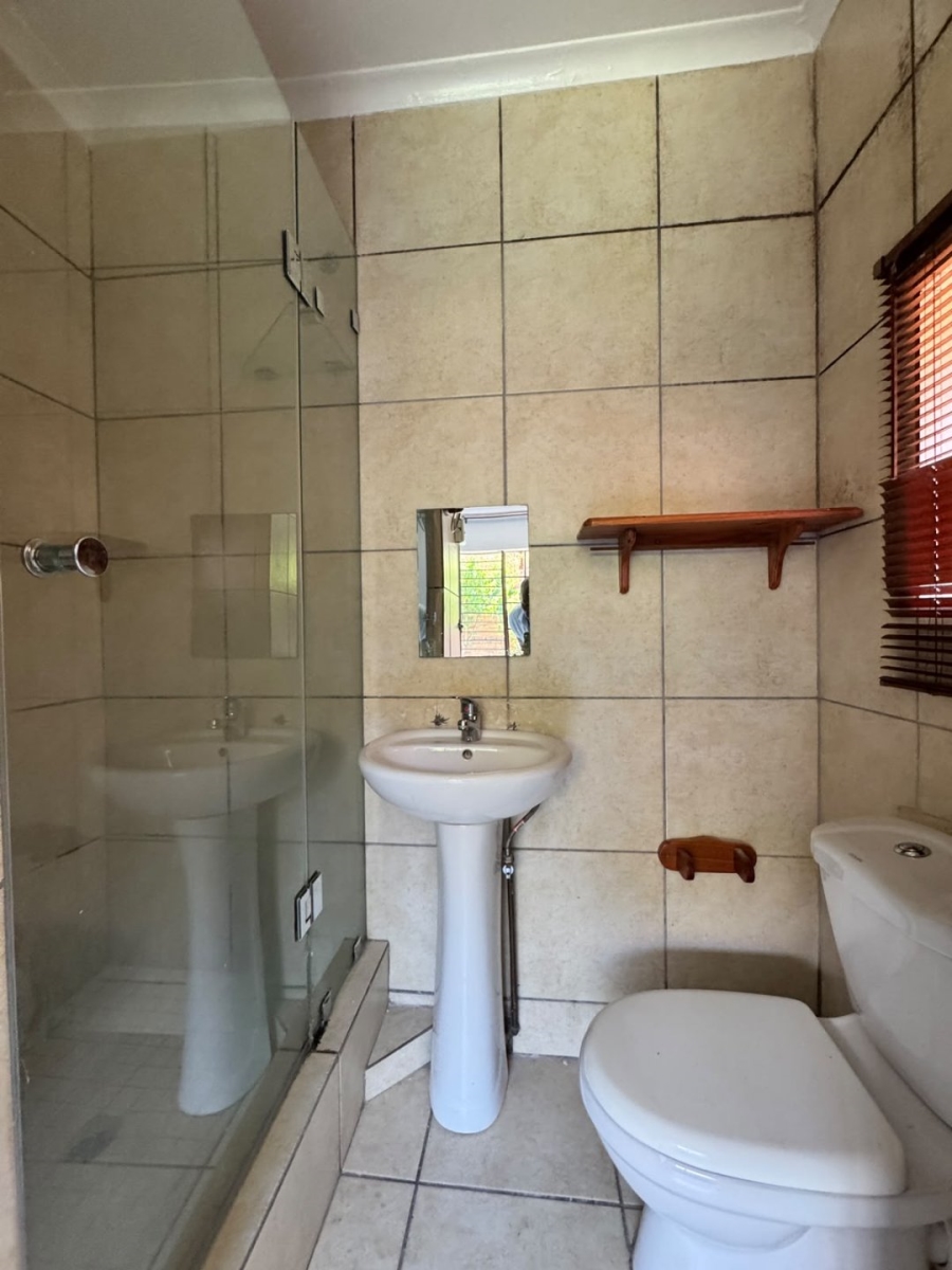 To Let 3 Bedroom Property for Rent in Halfway Gardens Gauteng