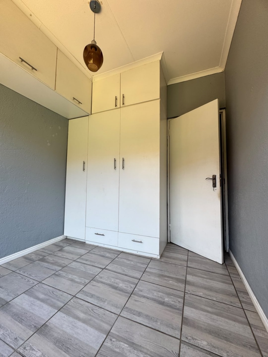 To Let 3 Bedroom Property for Rent in Halfway Gardens Gauteng