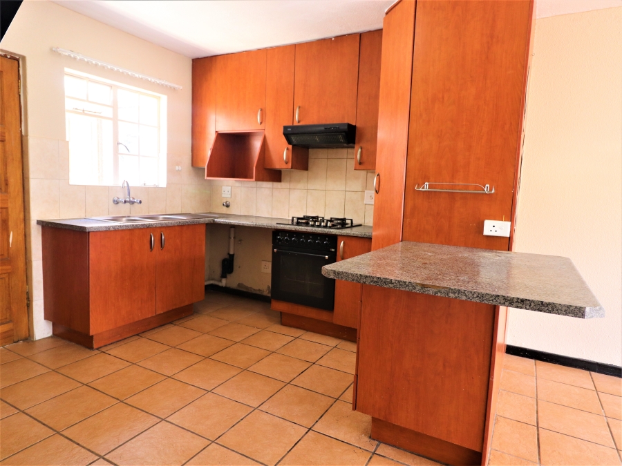 To Let 2 Bedroom Property for Rent in Birchleigh Gauteng