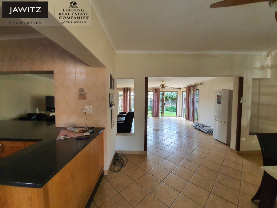 To Let 4 Bedroom Property for Rent in Zwartkop Gauteng