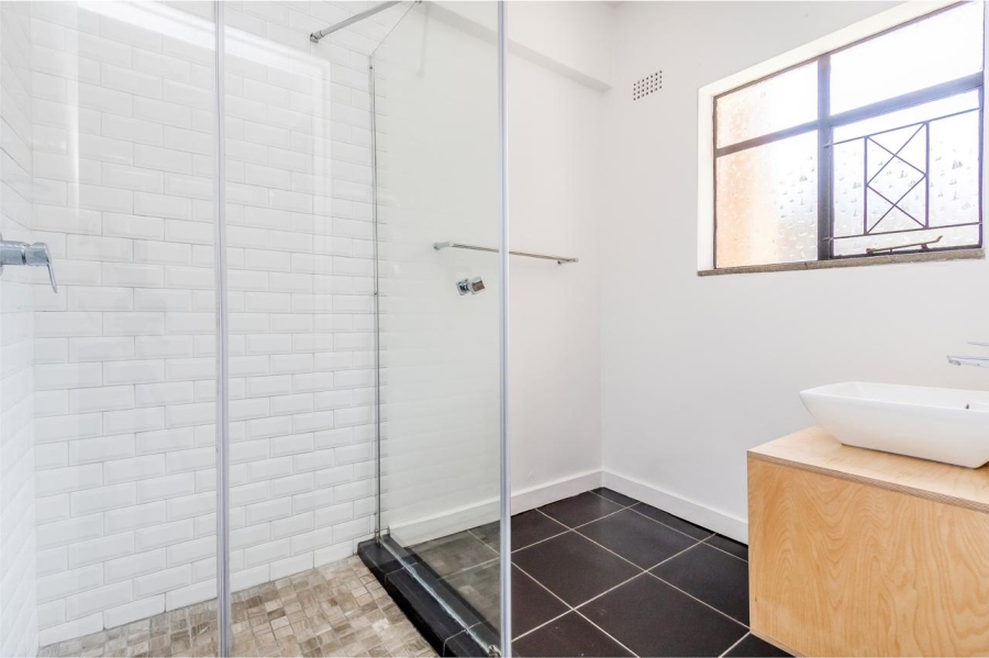 To Let 1 Bedroom Property for Rent in Northcliff Gauteng