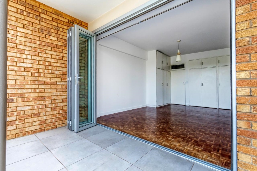 To Let 1 Bedroom Property for Rent in Northcliff Gauteng