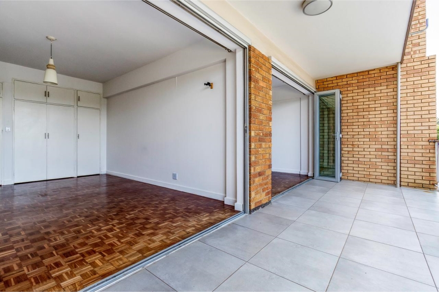 To Let 1 Bedroom Property for Rent in Northcliff Gauteng