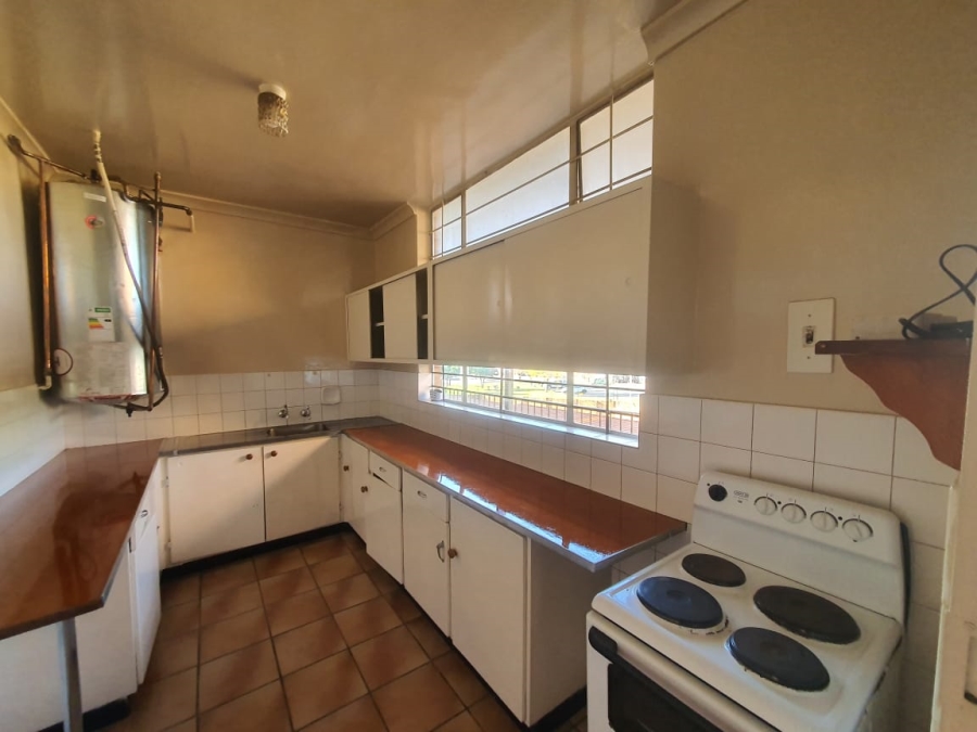 To Let 2 Bedroom Property for Rent in Randhart Gauteng
