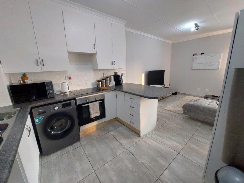 To Let 2 Bedroom Property for Rent in Noordhang Gauteng