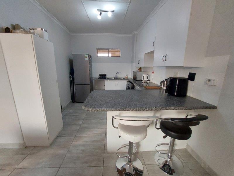 To Let 2 Bedroom Property for Rent in Noordhang Gauteng