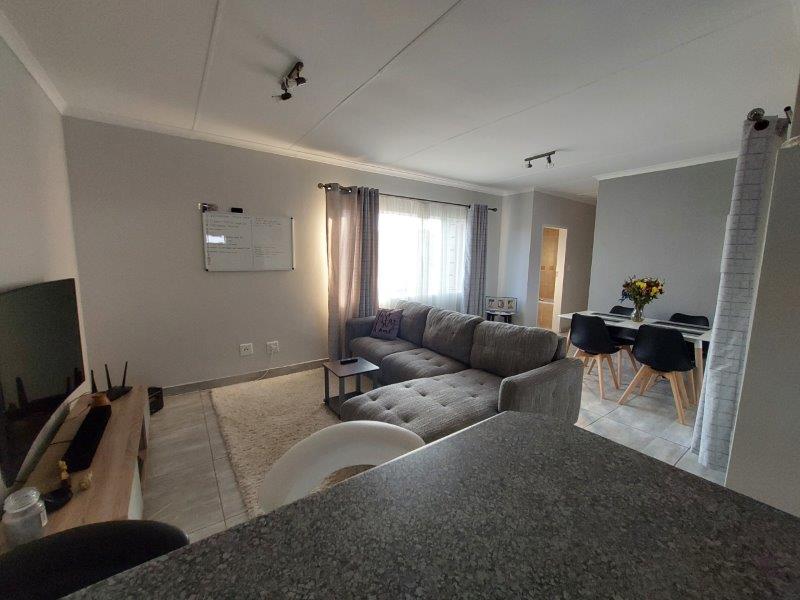 To Let 2 Bedroom Property for Rent in Noordhang Gauteng