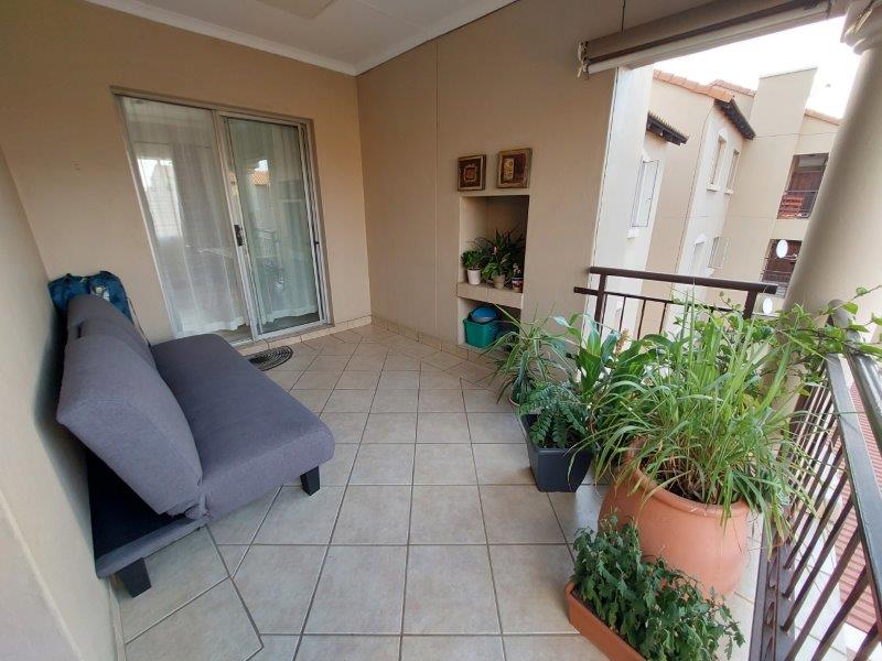 To Let 2 Bedroom Property for Rent in Noordhang Gauteng