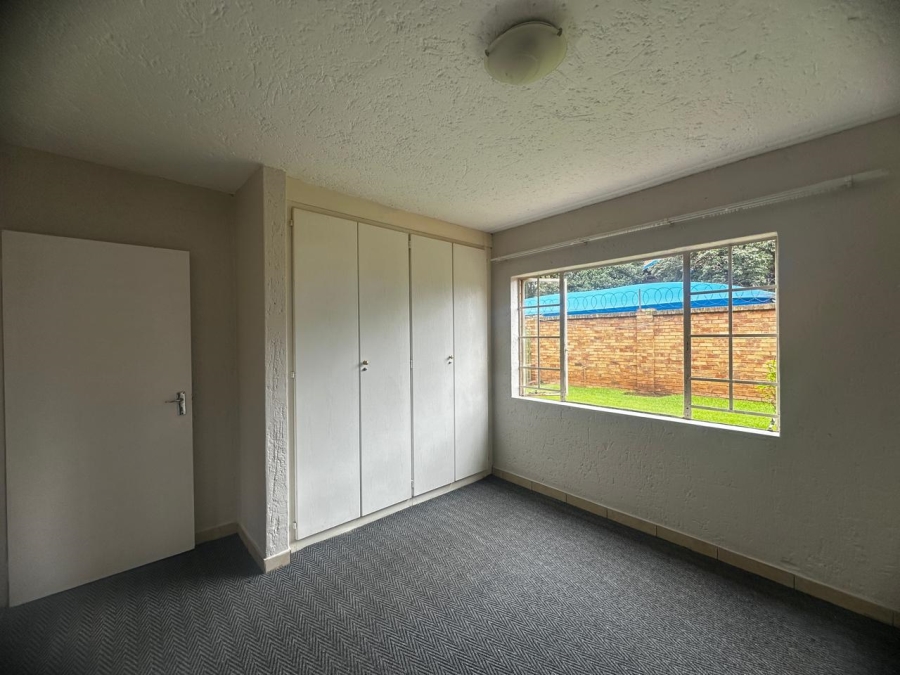 To Let 2 Bedroom Property for Rent in Kenleaf Gauteng