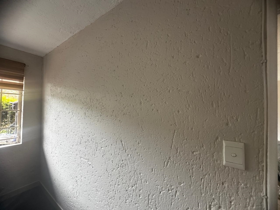 To Let 2 Bedroom Property for Rent in Kenleaf Gauteng