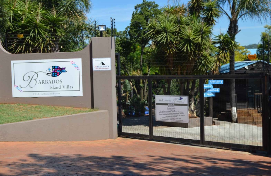 2 Bedroom Property for Sale in Mulbarton Gauteng