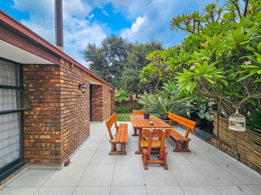 2 Bedroom Property for Sale in Moreleta Park Gauteng