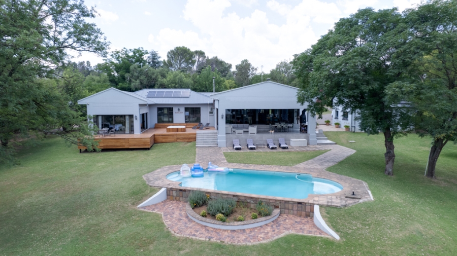 4 Bedroom Property for Sale in Miravaal Gauteng