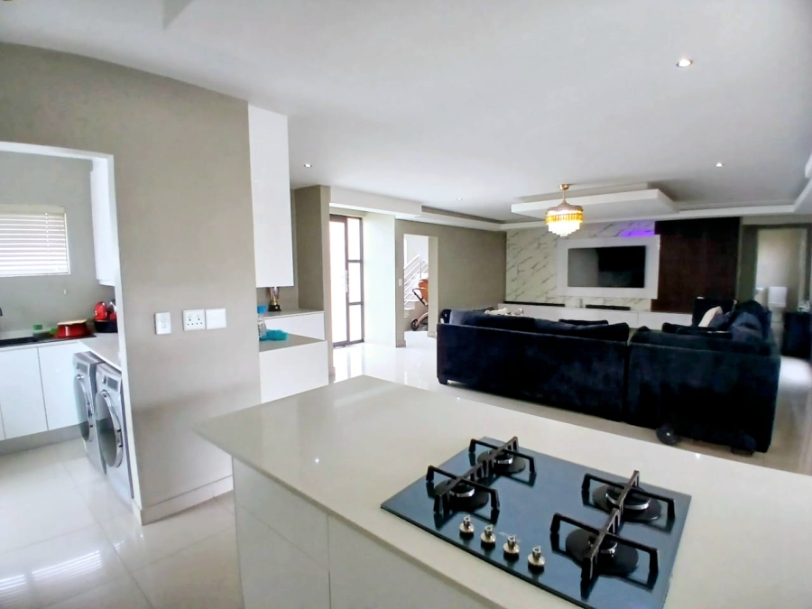 3 Bedroom Property for Sale in Blue Valley Golf Estate Gauteng