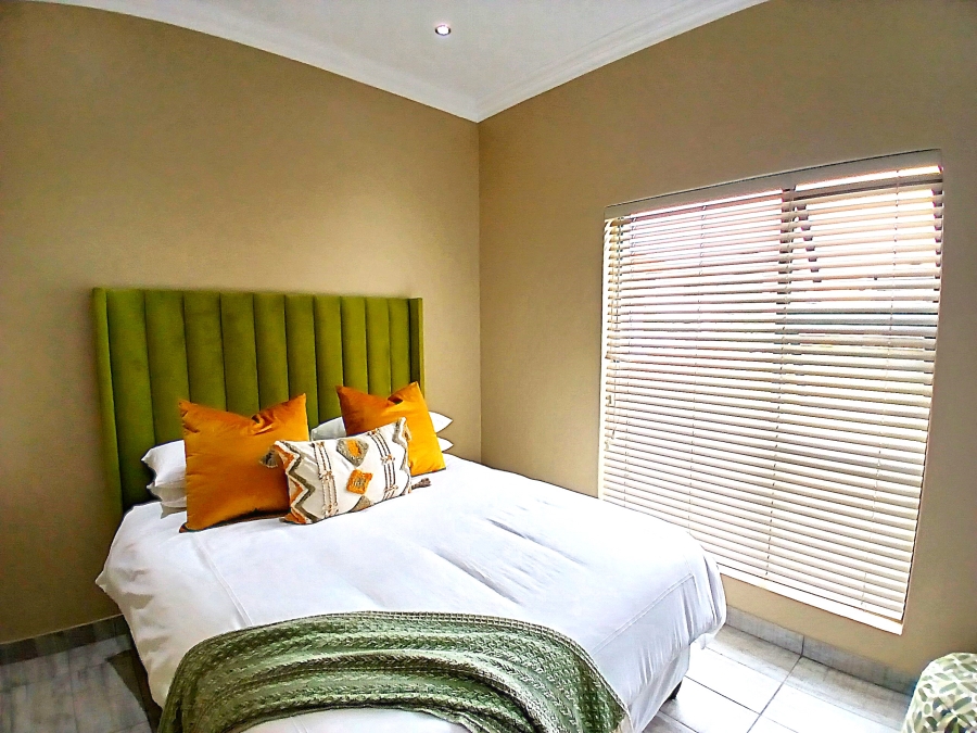 3 Bedroom Property for Sale in Blue Valley Golf Estate Gauteng