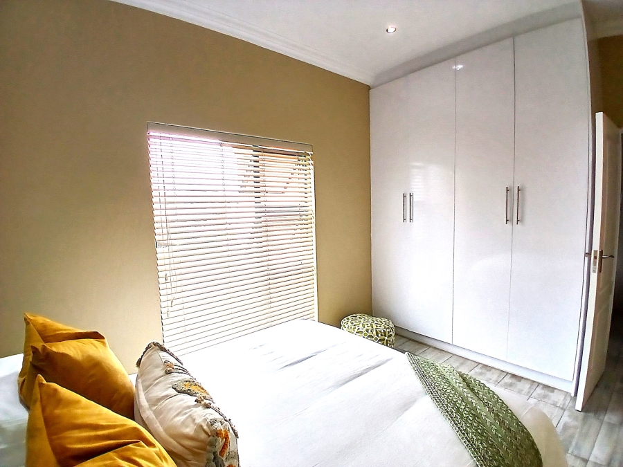 3 Bedroom Property for Sale in Blue Valley Golf Estate Gauteng