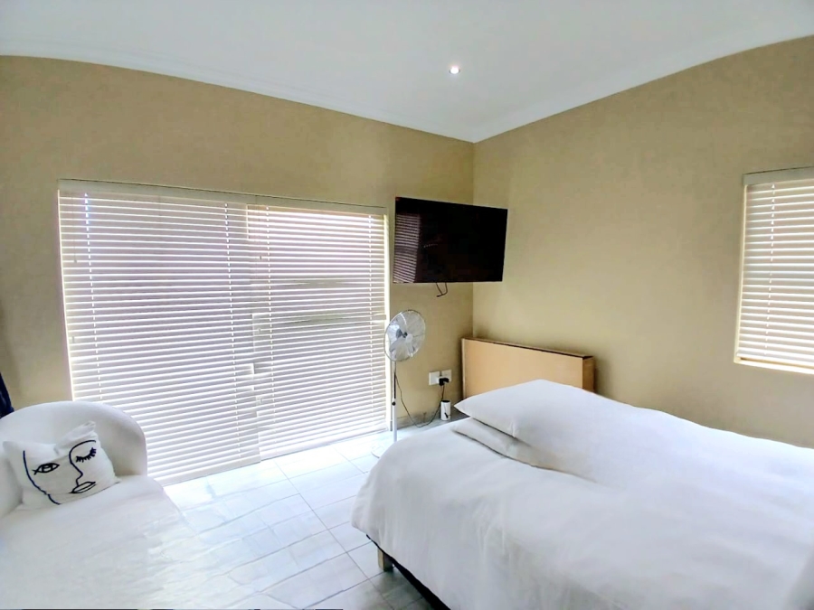 3 Bedroom Property for Sale in Blue Valley Golf Estate Gauteng