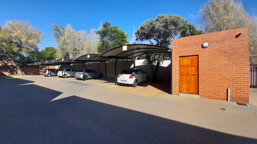 To Let 3 Bedroom Property for Rent in Lynnwood Gauteng