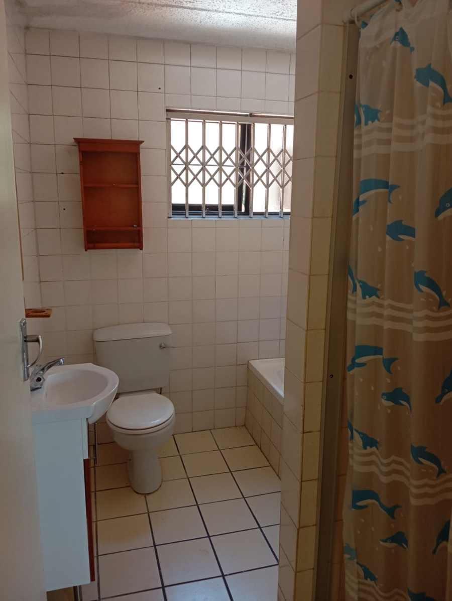 2 Bedroom Property for Sale in Sunninghill Gauteng