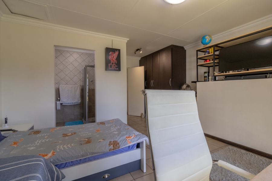 4 Bedroom Property for Sale in Randhart Gauteng