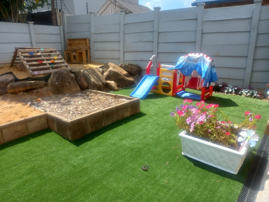4 Bedroom Property for Sale in Randhart Gauteng