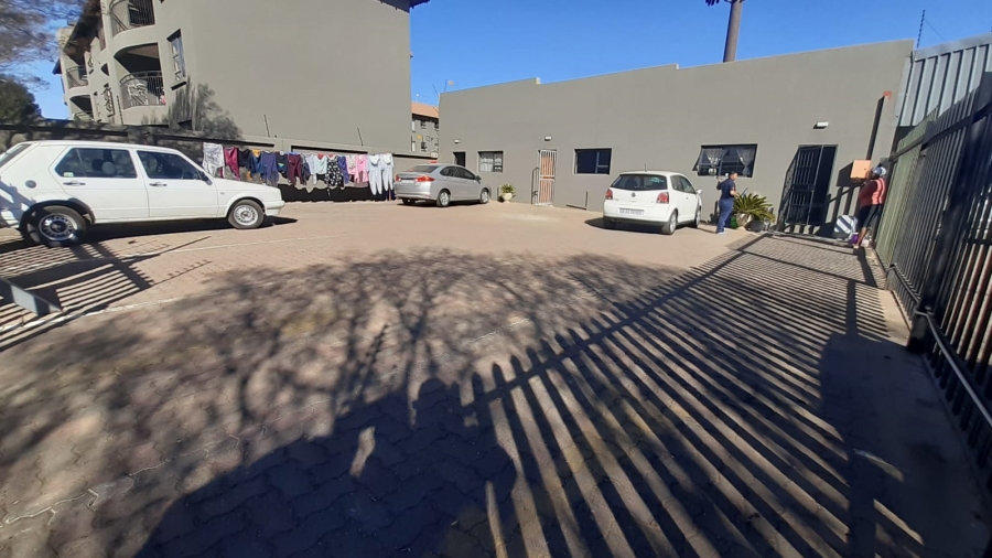 To Let 1 Bedroom Property for Rent in Boksburg Central Gauteng