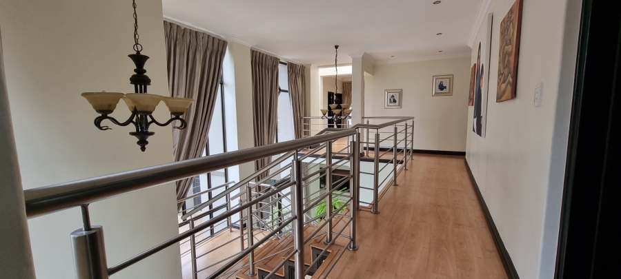 6 Bedroom Property for Sale in Sunward Park Gauteng