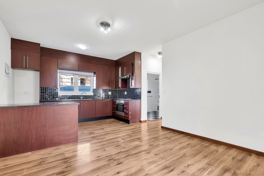 1 Bedroom Property for Sale in Westdene Gauteng