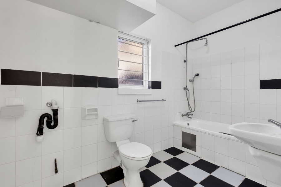 1 Bedroom Property for Sale in Westdene Gauteng