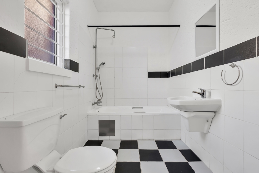 1 Bedroom Property for Sale in Westdene Gauteng