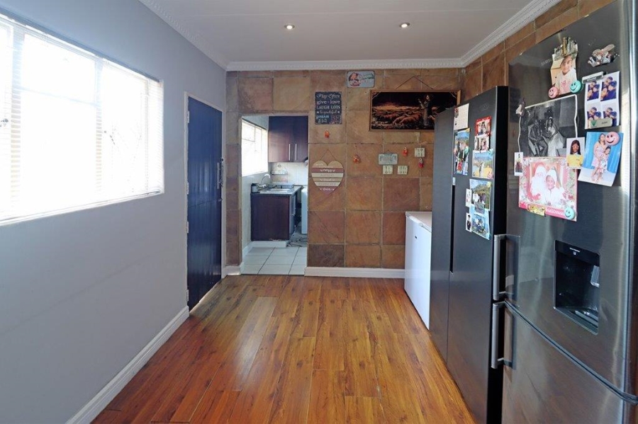 4 Bedroom Property for Sale in Marais Steyn Park Gauteng