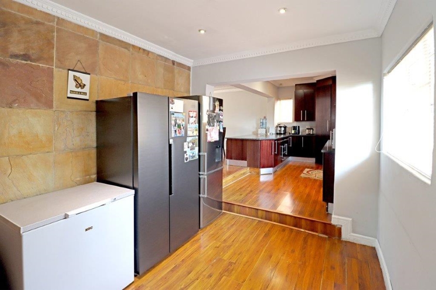 4 Bedroom Property for Sale in Marais Steyn Park Gauteng
