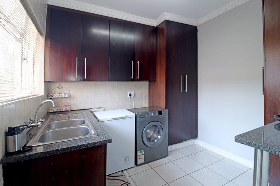 4 Bedroom Property for Sale in Marais Steyn Park Gauteng